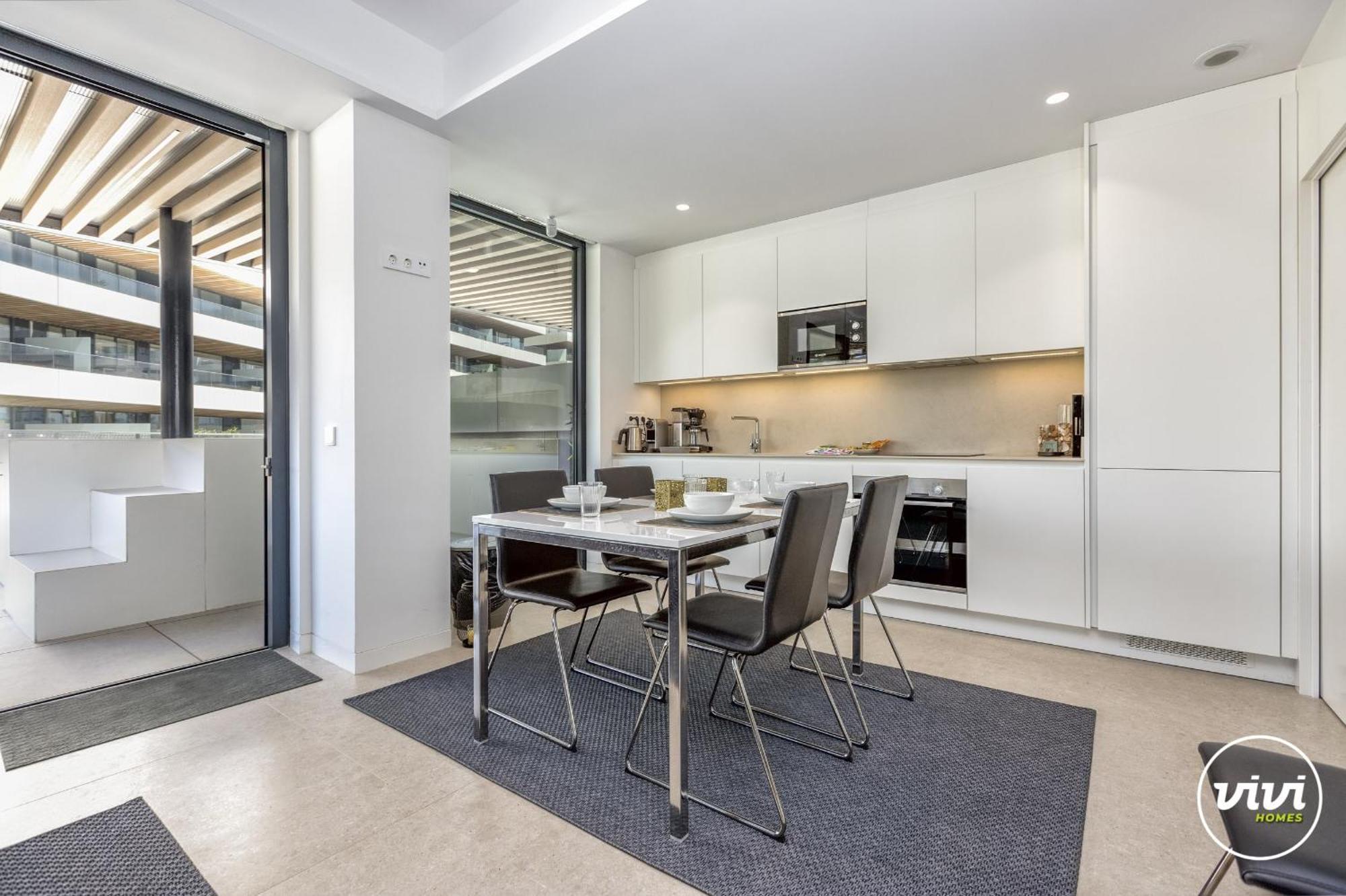 Vivi Homes - Choco Pool, Gym, Terrace & Apartamento
